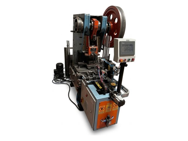 Full Otomatik Çatal Arası Açma Makinası
