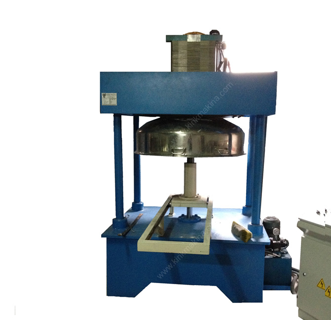 Saucepan Base Bonding Machine - Detailed View 3